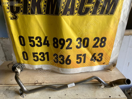 Mercedes B Serisi W246 Yakıt Deposu Borusu - A2464701420