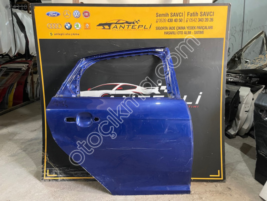 FORD FOCUS SAĞ ARKA KAPI 2011-2018 ÇIKMA