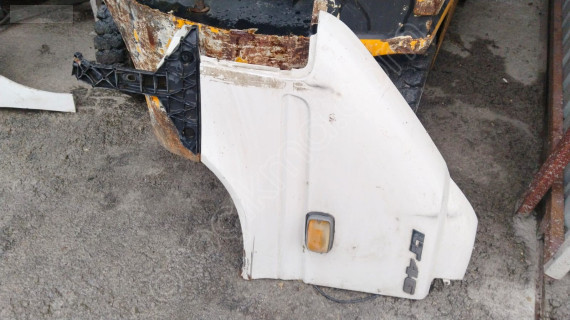 VOLKSWAGEN LT 6  SOL ÖN ÇAMURLUK