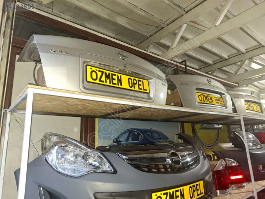 ÖZMEN OPEL VECTRA B MAKYAJLI ARKA BAGAJ KAPAĞI KOMPLE