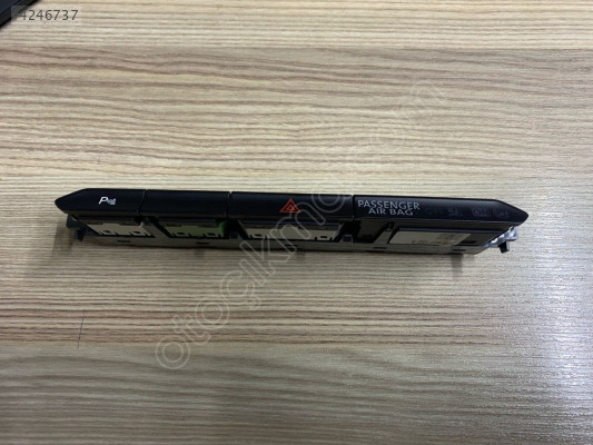 PASSAT B8 DÖRTLÜ FLAŞÖR DÜĞMESİ ORJİNAL 3G0927132 A ÇAĞRI OTO