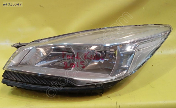 ford kuga sol far