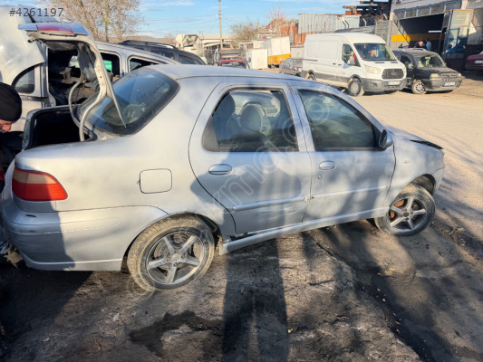 Albea sağ ön kapı