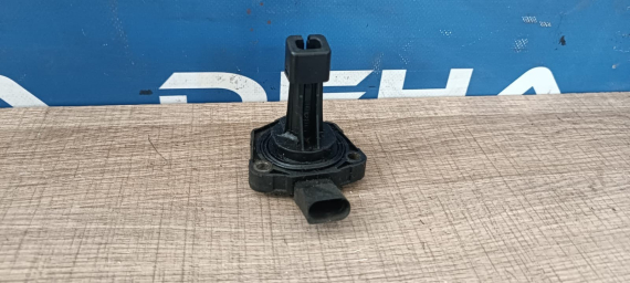 VW CADDY PASSAT YAĞ SEVİYE SENSÖRÜ 03L 907 660G