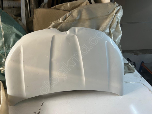 RENAULT EKSPRESS BEYAZ MOTOR KAPUTU ORJİNAL LOKALLİK