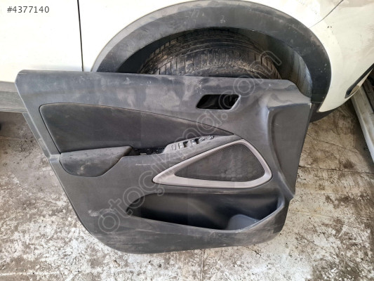 ÖZMEN OPEL CROSSLAND SOL ÖN KAPI DÖŞEMESİ CAM DÜĞMESİ