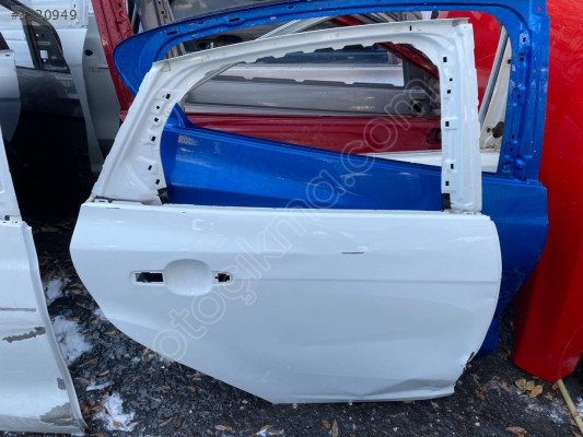 MİRİM OTODAN FORD FOCUS SAĞ ARKA KAPI