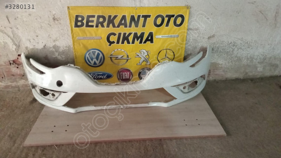 Renault Megane4 makyajsız kasa ön tampon orijinal 50 TL