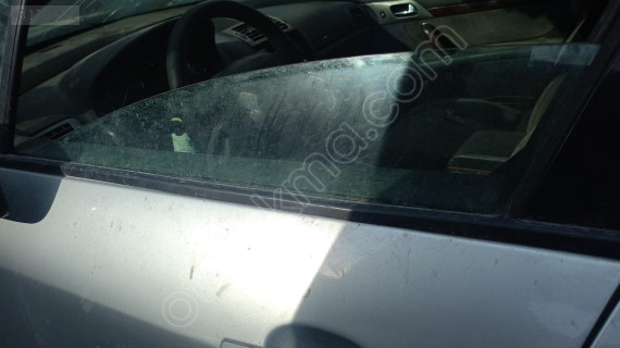 peugeot 407 sol ön kapı camı