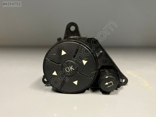 Orjinal W204 C Serisi Mercedes Direksiyon Düğmesi