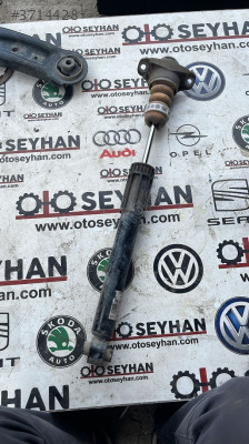 3Q0512011JE vw Passat b8.5 b8 arka sağ sol uyumlu amortisör