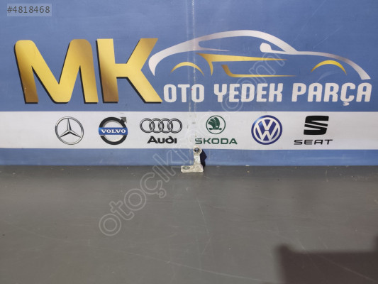 VOLKSWAGEN POLO SAĞ KAPI MENTEŞESİ