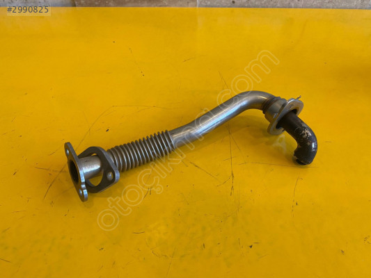 VW Passat Egr Manifold Borusu Çıkma Orjinal 03C131521T