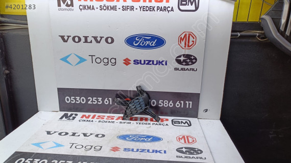 MG ZS 2020 SİS FARI ÇERÇEVESİ 10699380 ORJİNAL ÇIKMA YEDEK PARÇA