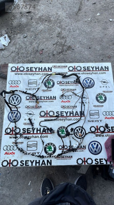 5K6971147N 5K6971148B golf 6 bagaj kapağı tesisatı