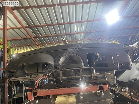 Renault Clio 2 torpido EMR OTOMATIV