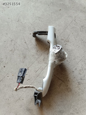 Renault Megane 3 sağ arka kapı kolu