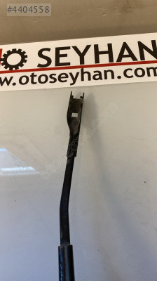 5E1955409 Skoda Octavia 2015 sol ön silecek kolu kısa