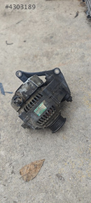 Toyota Carina şarj dinamosu