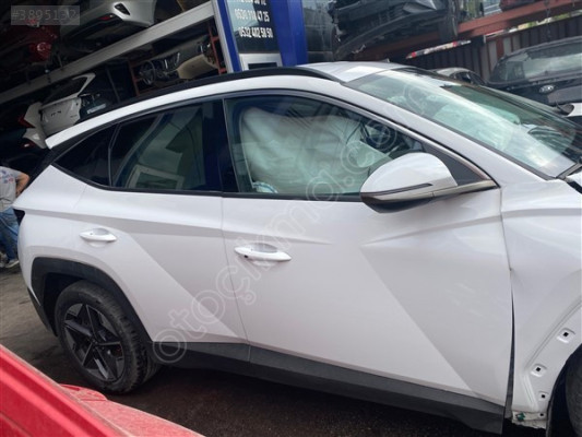 2025 Hyundai Tucson Elite Plus Sağ Ön Kapı Sıfır Orjinal