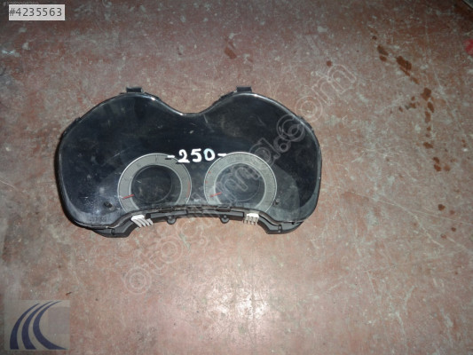 TOYOTA AURIS 2008 ÇIKMA GÖSTERGE SAATİ