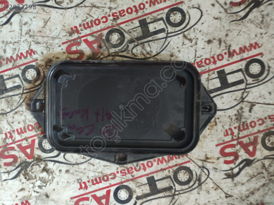 VOLKSWAGEN GOLF 6 ÖN CAM ALT KAPAĞI