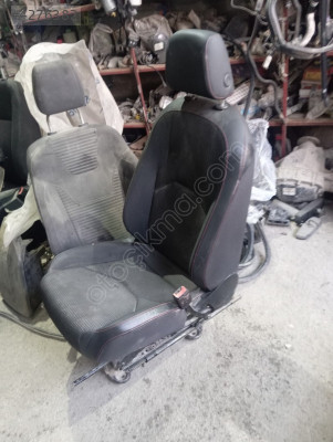 WW Golf 7 Ön yolcu koltuğu 5Q4.881.106AB