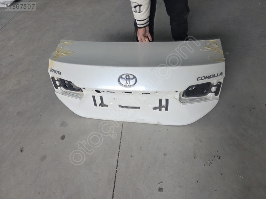 2013/2018 TOYOTA COROLLA BEYAZ BAGAJ KAPAĞI ORJ BOYASIZ