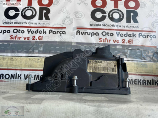 F10 N47 320D 520D E81 E87 EKSANTRİK KÜLBÜTÖR KAPAĞI 11128508570