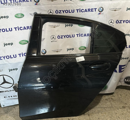BMW G20 3 Serisi Sol Arka Kapı Siyah Hatasız