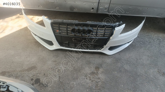 Orjinal Çıkma Audi A4 Ön Tampon - Dolu ve Hasarsız