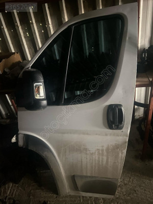 2017 FİAT DUCATO ÇIKMA DOLU SOL ÖN KAPI