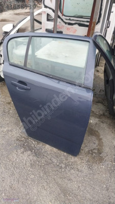 OPEL ASTRA H SAĞ ARKA KAPI GÜÇMANLAR