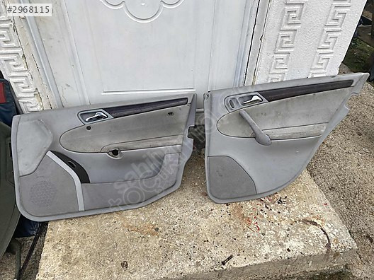 MERCEDES W203 ORJ. GRİ KAPI DÖŞEMESİ SAĞ ÖN-ARKA ÇIKMA TEMİZ