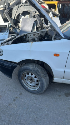 Skoda felicia sol ön çamurluk