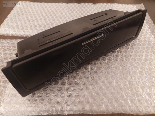 BMW E46 ORTA KONSOL CEPLIK SAKLAMA GÖZÜ