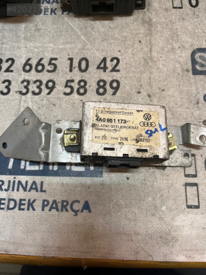 ÇIKMA AUDI A6 4A0 951 173 4A0951173 ALARM BEYNİ