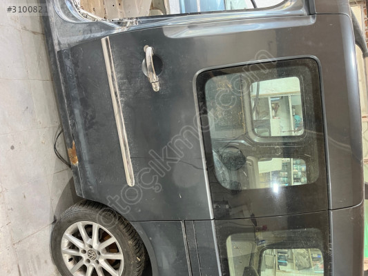 Kedi sol arka kapı