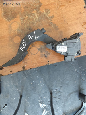 AUDİ A-4 ÇIKMA GAZ PEDALI ELEKTİRİKLİ