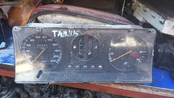 Ford taunus kilometre saati