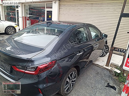 HONDA CİTY ORJİNAL SÖKME SAĞ ÖN KAPI DOLU 22-24