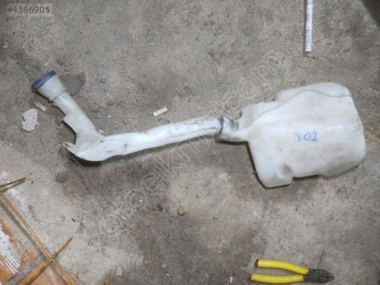 PEUGEOT 301 YEDEK SU DEPOSU