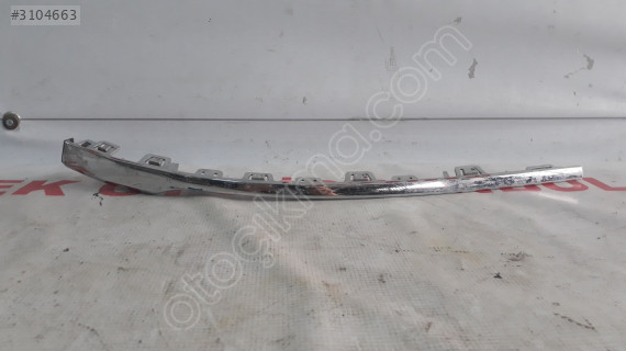 VOLKSWAGEN PASSAT ÇITA ÖN TAMPON SOL 3G0853253