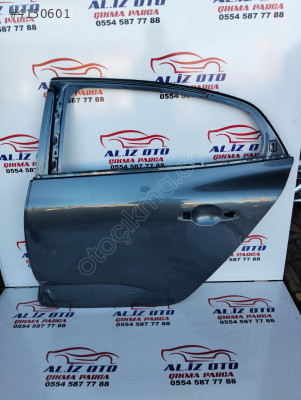 Renault megane 4 sol arka kapı