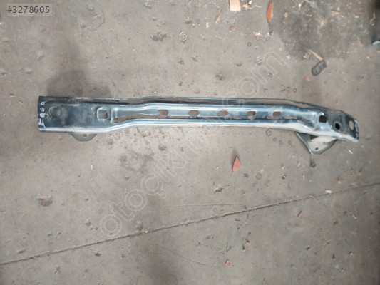 Fiat egea arka tampon demiri