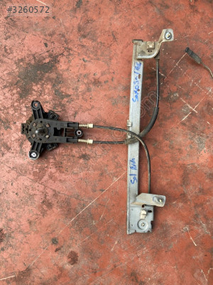 CİTRÖEN  SAXO   SOL  ARKA  CAM KRİKOSU