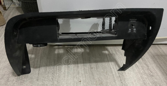 SKODA OCTAVİA ORJİNAL CD CHARGER YUVASI