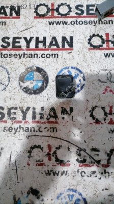 96496973 opel astra j bagaj askılık