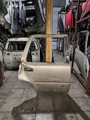 HONDA CR-V SAĞ ARKA KAPI 1997-2001 ÇIKMA PARÇA ORJİNAL