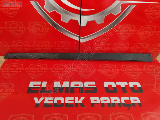 87722Q0400 HYUNDAİ BAYON SAĞ ÖN KAPI BANDI 2021 2024 ÇIKMA PARÇA